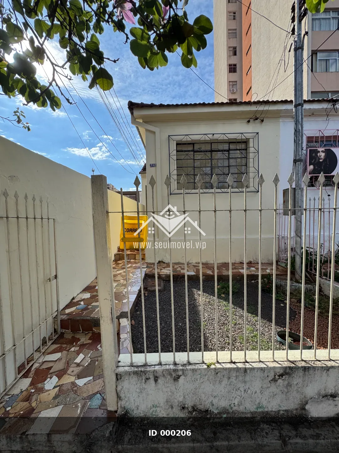 Casa em Frente a Santa Casa