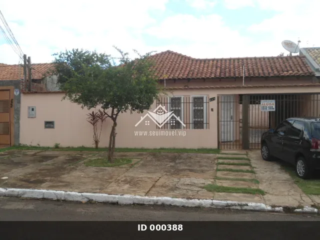 Casa c/Apto, quarto e escritório